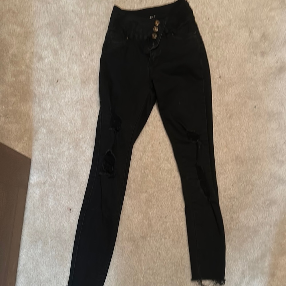 skinny black jeans
